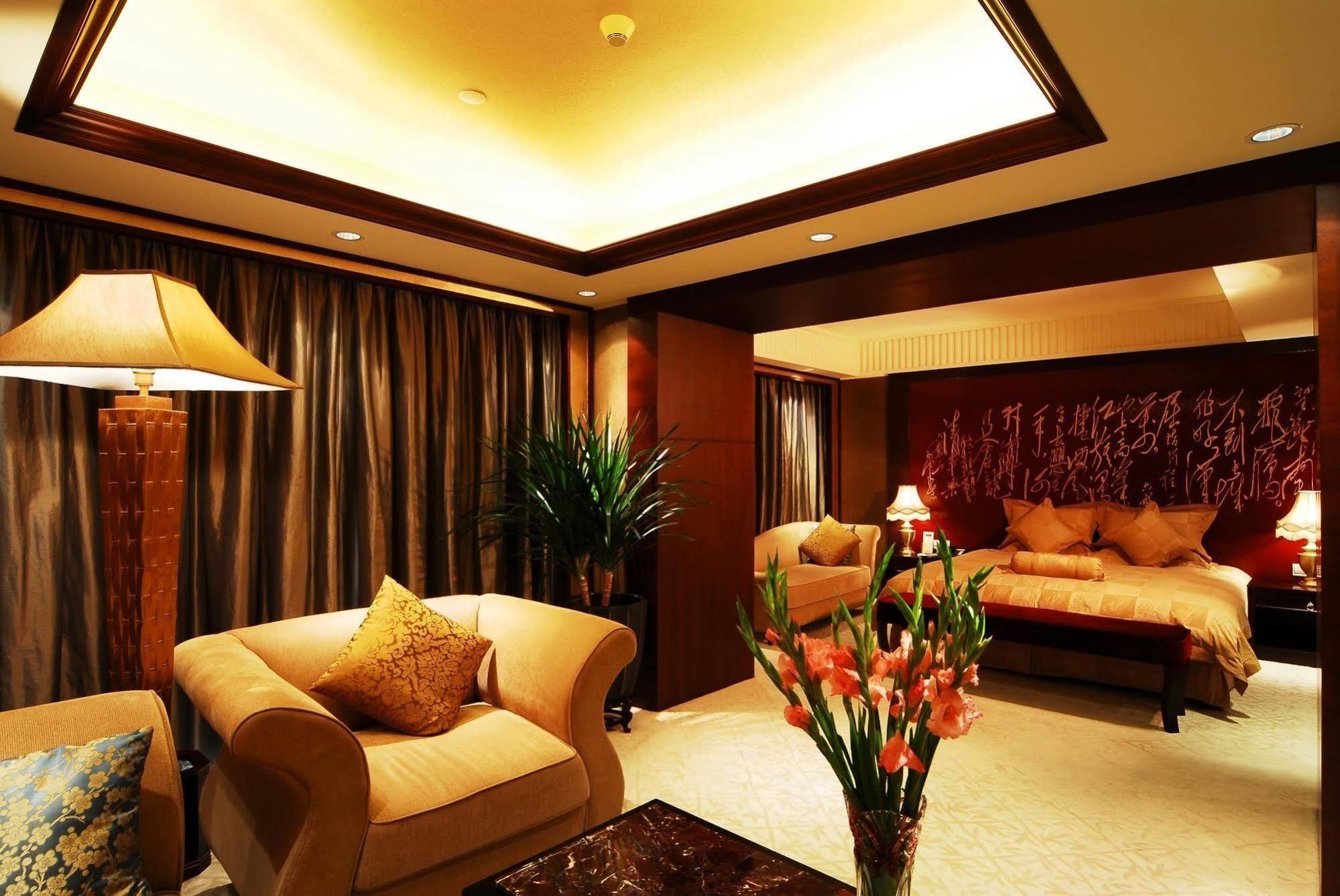 Heyuan Great International Hotel מראה חיצוני תמונה