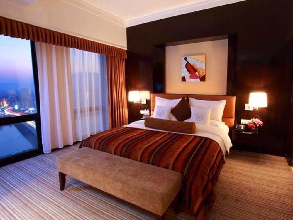 Heyuan Great International Hotel מראה חיצוני תמונה